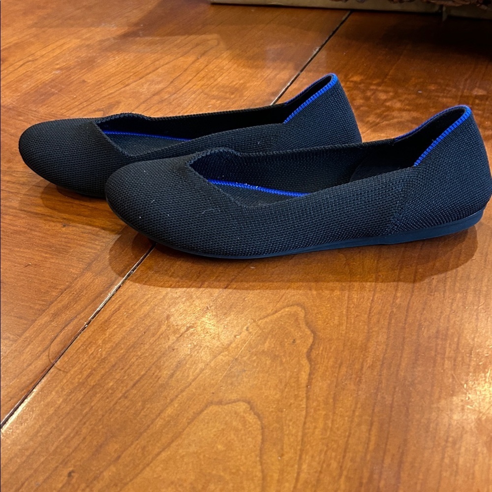Black Round Toe Rothy's 6.5 - Picture 2 of 6